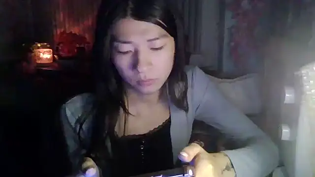 Snapshot of CarlyJoy chatting on 09-22-25, 04:31 CarlyJoy online show from 09-22-25, 04:31