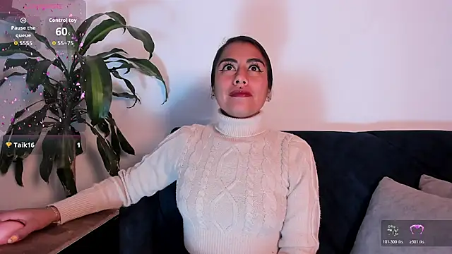 Snapshot of im_amber chatting on 11-06-25, 01:45 im amber online show from 11-06-25, 01:45