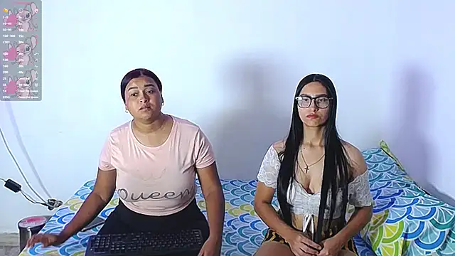 Snapshot of violeta_rous chatting on 11-12-25, 08:41 violeta rous online show from 11-12-25, 08:41