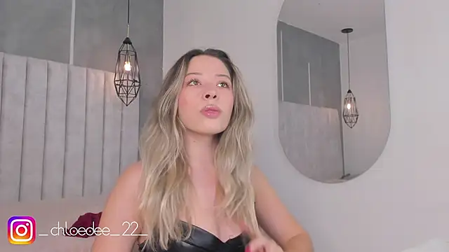 chloe d online show from 02-03-25, 11:09