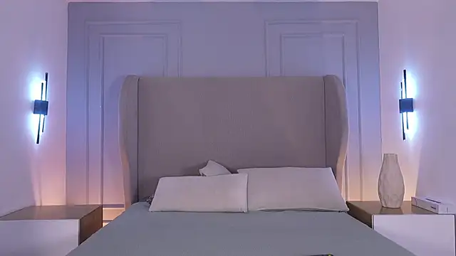 chloe d online show from 07-09-26, 04:44