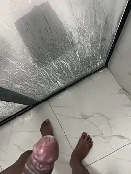 Snapshot of Tintola chatting on 02-16-26, 09:55 Tintola online show from 02-16-26, 09:55