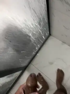 Snapshot of Tintola chatting on 03-09-26, 11:20 Tintola online show from 03-09-26, 11:20