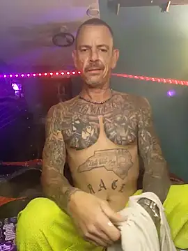 Snapshot of deepstroker42071 chatting on 12-04-24, 12:47 deepstroker42071 online show from 12-04-24, 12:47