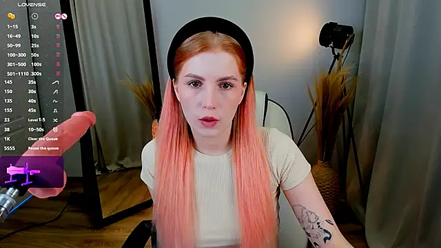 Snapshot of Mira__Blush chatting on 01-24-25, 09:58 Mira Blush online show from 01-24-25, 09:58