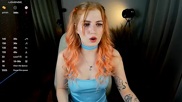 Snapshot of Mira__Blush chatting on 02-15-25, 11:47 Mira Blush online show from 02-15-25, 11:47