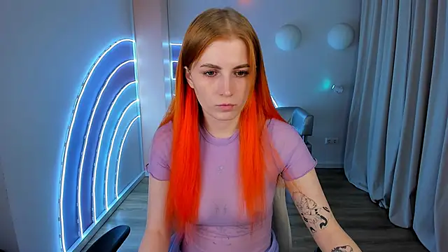 Snapshot of Mira__Blush chatting on 02-18-25, 08:36 Mira Blush online show from 02-18-25, 08:36