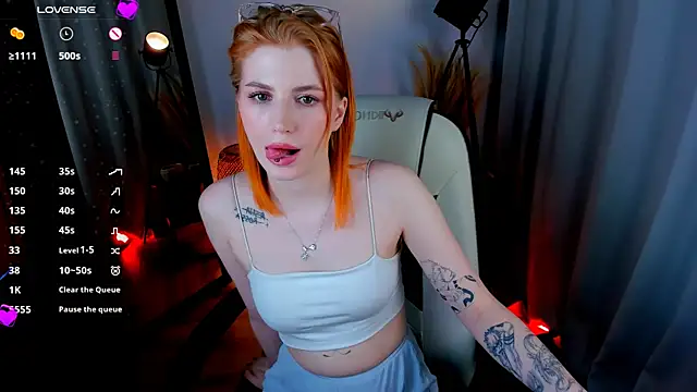 Snapshot of Mira__Blush chatting on 03-07-25, 02:57 Mira Blush online show from 03-07-25, 02:57