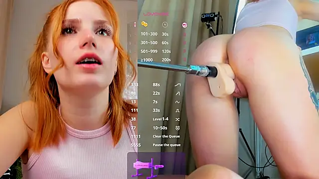 Snapshot of Mira__Blush chatting on 09-10-25, 01:38 Mira Blush online show from 09-10-25, 01:38