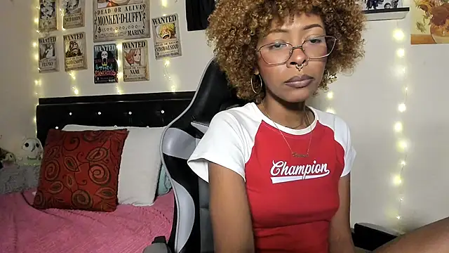 Snapshot of Cristal_Jonas@xh chatting on 09-18-25, 03:52 Cristal Jonasxh online show from 09-18-25, 03:52