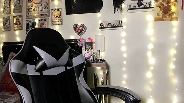 Snapshot of Cristal_Jonas@xh chatting on 09-26-25, 05:44 Cristal Jonasxh online show from 09-26-25, 05:44