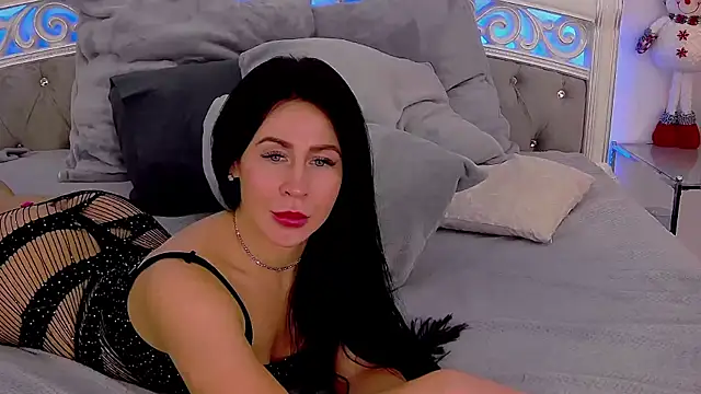 CrissyTaylor online show from 01-11-25, 06:45