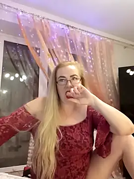 Snapshot of stiflers_momy chatting on 01-30-25, 10:30 stiflers momy online show from 01-30-25, 10:30