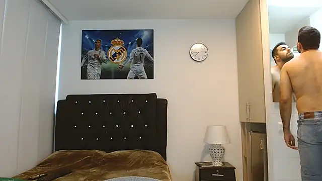 omarmohammedhot2 online show from 12-10-24, 02:39