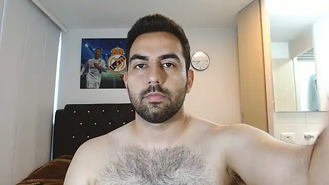 omarmohammedhot2 online show from 12-18-24, 02:06