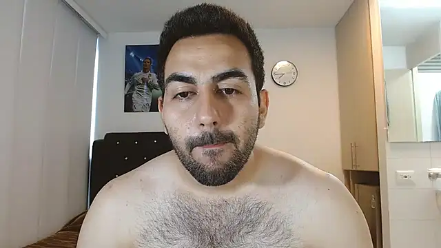 omarmohammedhot2 online show from 01-05-25, 01:47