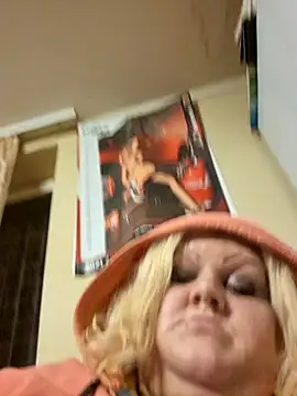 ducicsajsziii online show from 03-14-25, 05:57