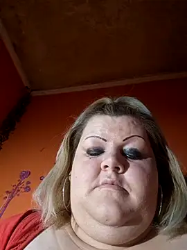 ducicsajsziii online show from 02-15-26, 07:51