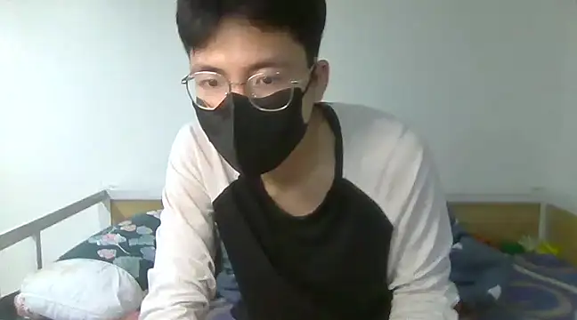 Gwencloudy online show from 01-15-25, 04:57