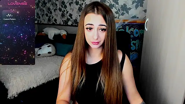 weakness4u online show from 12-23-24, 01:29