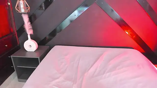 dark gotica online show from 01-10-25, 12:49