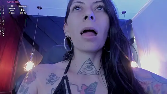 dark gotica online show from 11-24-25, 08:52