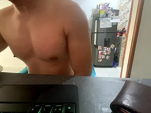 andresmb12 online show from 10-28-25, 01:25