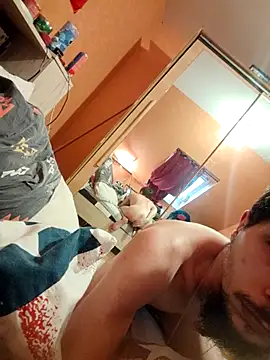 Snapshot of Luka932 chatting on 02-09-26, 08:40 Luka932 online show from 02-09-26, 08:40