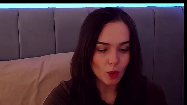 MeIisaLove online show from 11-22-25, 02:27