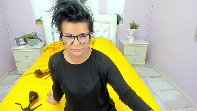 AerysMitch online show from 02-21-25, 08:27