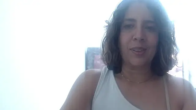 Snapshot of Victoria_meester chatting on 05-15-26, 04:03 Victoria meester online show from 05-15-26, 04:03