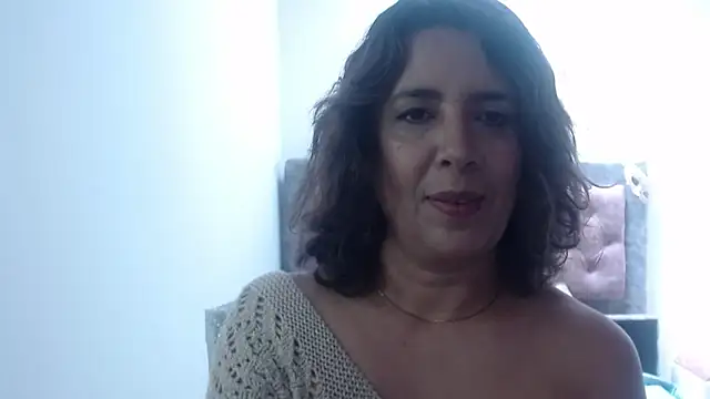 Snapshot of Victoria_meester chatting on 05-18-26, 02:56 Victoria meester online show from 05-18-26, 02:56