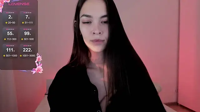 Snapshot of 666kisses chatting on 12-23-24, 11:39 666kisses online show from 12-23-24, 11:39