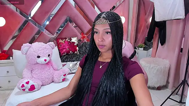 Snapshot of sexy_sofia_xx chatting on 12-08-24, 12:51 sexy sofia xx online show from 12-08-24, 12:51