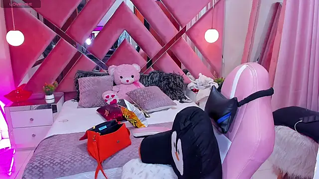 Snapshot of sexy_sofia_xx chatting on 01-14-25, 07:38 sexy sofia xx online show from 01-14-25, 07:38