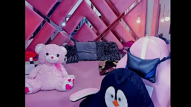 Snapshot of sexy_sofia_xx chatting on 01-30-25, 04:37 sexy sofia xx online show from 01-30-25, 04:37