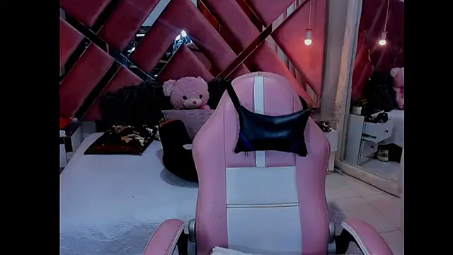 Snapshot of sexy_sofia_xx chatting on 02-05-25, 08:21 sexy sofia xx online show from 02-05-25, 08:21