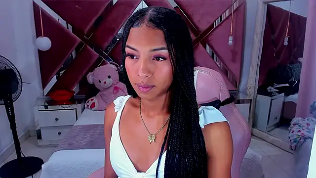 Snapshot of sexy_sofia_xx chatting on 03-12-25, 05:24 sexy sofia xx online show from 03-12-25, 05:24