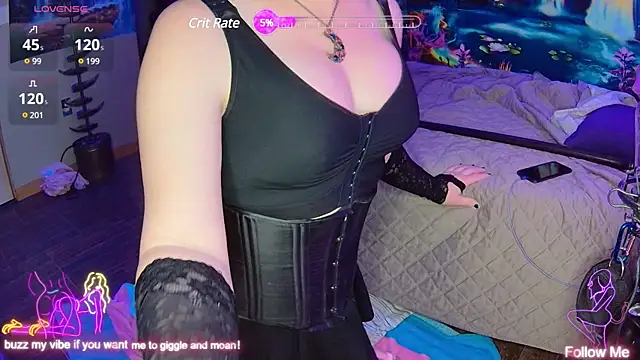 Faye Wilde online show from 01-28-25, 06:27