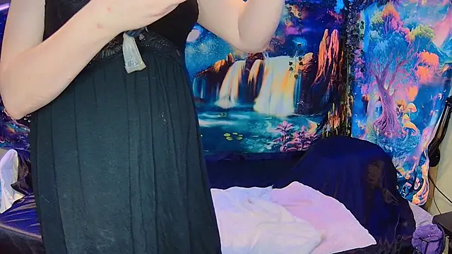 Faye Wilde online show from 03-12-25, 04:41