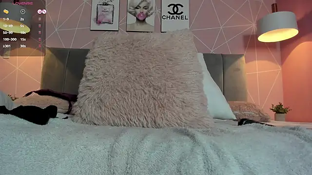 dolly zoe online show from 01-11-25, 10:29