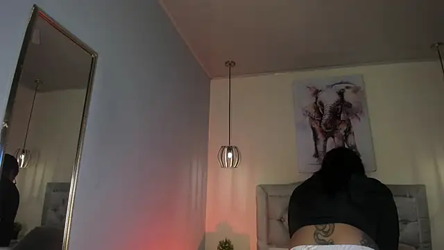 ayshel   online show from 02-02-26, 08:51