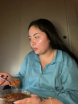 xocrybaby online show from 01-05-25, 03:32