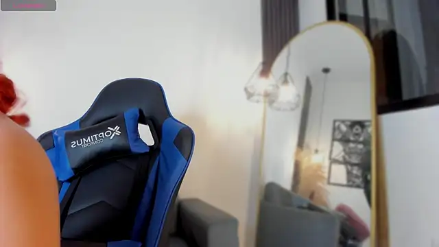 Snapshot of valerycolins chatting on 12-15-24, 02:41 valerycolins online show from 12-15-24, 02:41