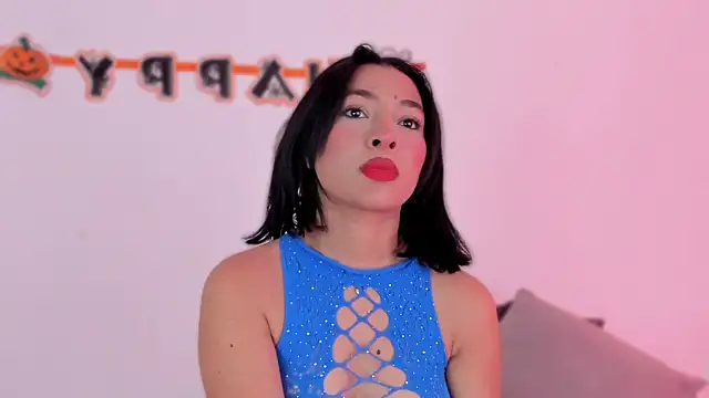 Snapshot of valerycolins chatting on 11-02-25, 04:31 valerycolins online show from 11-02-25, 04:31