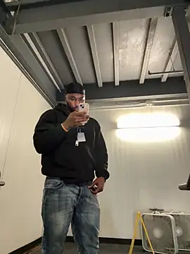 Snapshot of Stressreliever82 chatting on 03-01-26, 04:31 Stressreliever82 online show from 03-01-26, 04:31