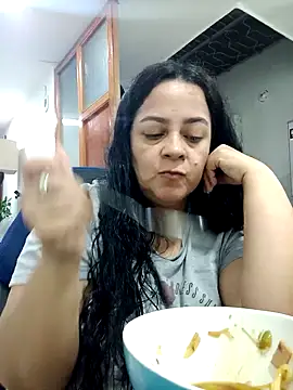 lucia vonne  online show from 12-07-24, 11:12