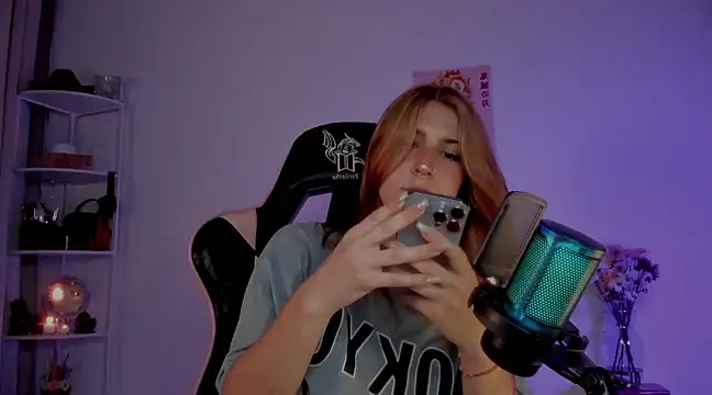 Dakotaa  online show from 02-15-25, 02:04