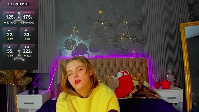 Snapshot of DellaRowe chatting on 01-07-25, 07:17 DellaRowe online show from 01-07-25, 07:17