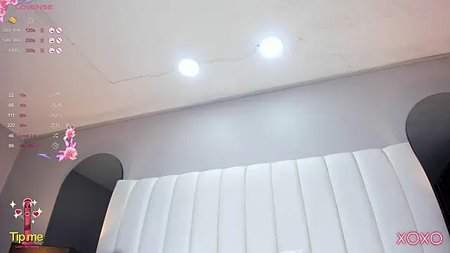 Snapshot of MelanieKlaus chatting on 02-22-25, 07:23 MelanieKlaus online show from 02-22-25, 07:23